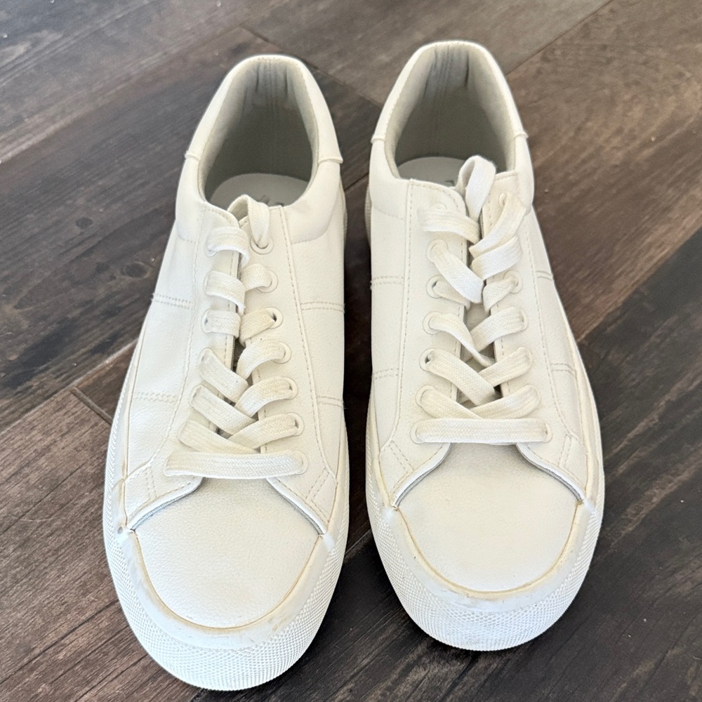 Zara Classic Sneakers